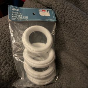 NWT 4 Kirsch Wood Curtain Drapery for 2" pole Rings White (5502EG025)